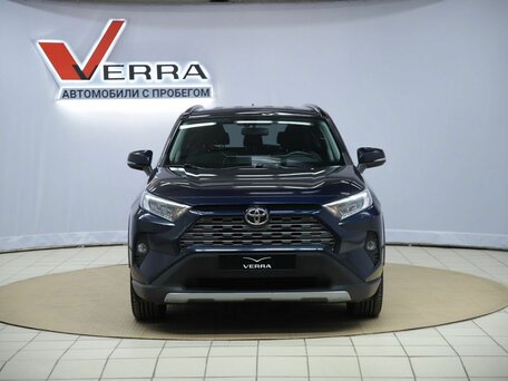 2020 Toyota RAV4 V (XA50), синий, 2340000 рублей, вид 2