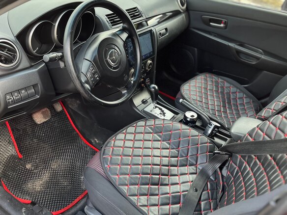 2005 Mazda 3 I (BK), красный, 460000 рублей - вид 8