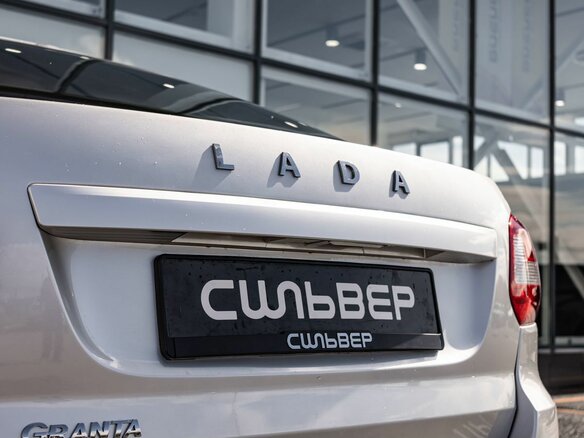 2026 Lada (ВАЗ) Granta I Рестайлинг, серебристый - вид 12