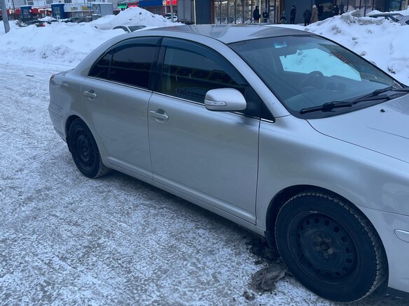 2006 Toyota Avensis II Рестайлинг, серебристый, 600000 рублей - вид 7