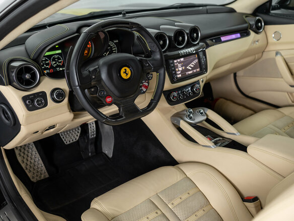 2014 Ferrari FF, чёрный, 12290000 рублей - вид 8