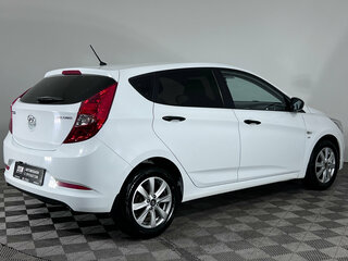 2014 Hyundai Solaris I Рестайлинг, белый, 1050000 рублей, вид 5