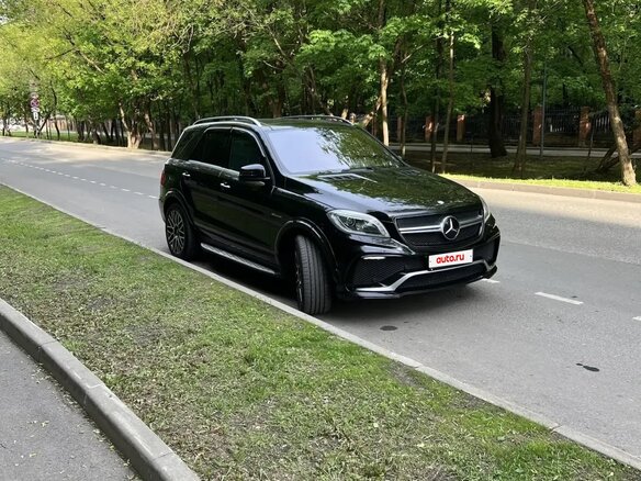 2012 Mercedes-Benz M-Класс 500 III (W166), чёрный, 2500000 рублей - вид 1
