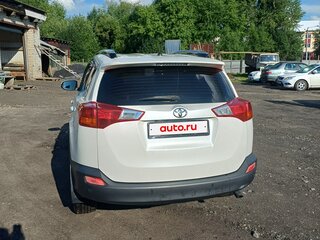 2014 Toyota RAV4 IV (XA40), белый, 1570000 рублей, вид 4