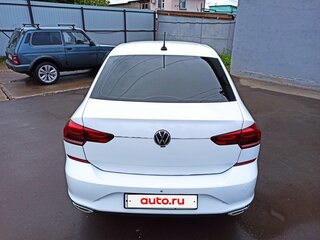 2021 Volkswagen Polo VI, белый, 1420000 рублей, вид 4
