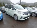 2017 Honda Stepwgn V Рестайлинг, серый, 1850000 рублей - вид 2