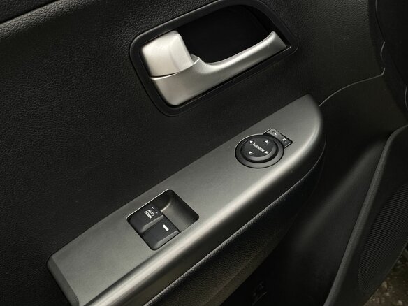 2016 Kia Rio III Рестайлинг, чёрный, 969000 рублей - вид 16
