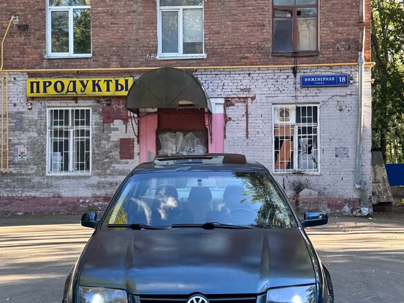 2000 Volkswagen Jetta IV, синий, 260000 рублей
