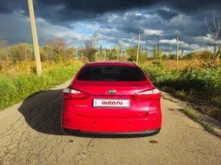 2013 Kia Cerato III, красный, 1090000 рублей, вид 4
