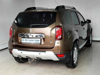 2015 Renault Duster I Рестайлинг, коричневый, 955000 рублей, вид 4