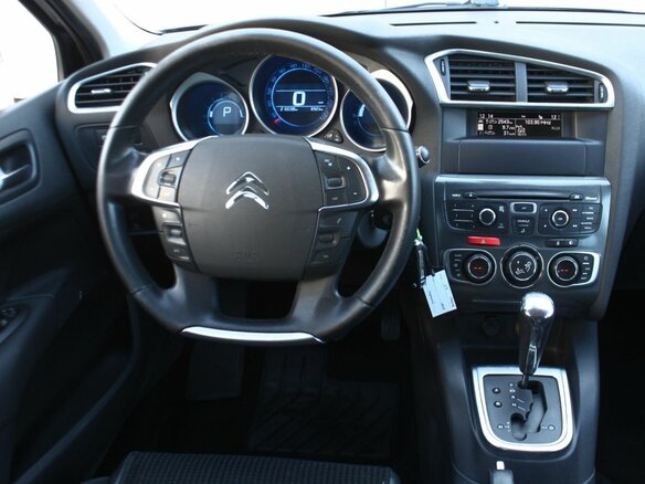 2011 Citroen C4 II, чёрный - вид 15