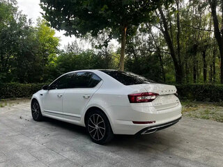 2020 Skoda Octavia III (A7) Рестайлинг, белый, 1459099 рублей, вид 5