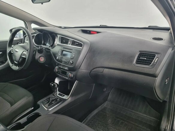 2016 Kia Ceed II Рестайлинг, чёрный - вид 9