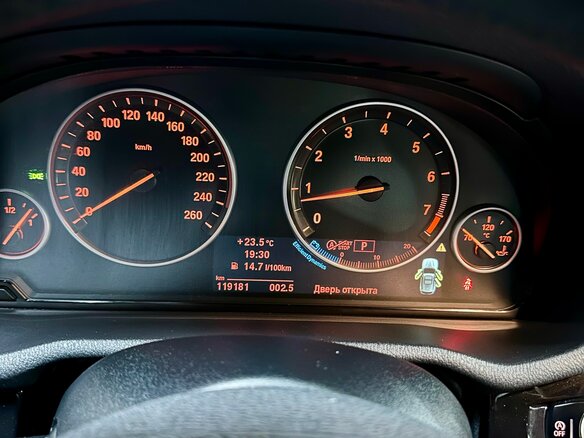 2013 BMW X3 28i xDrive II (F25), красный - вид 7