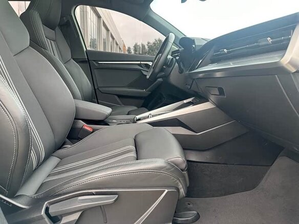 2023 Audi A3 Sportback 35 TFSI IV (8Y), зелёный, 2150000 рублей - вид 12