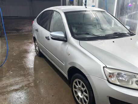 2014 Lada (ВАЗ) Granta I, серебристый, 280000 рублей, вид 1