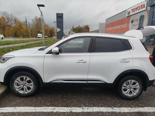 2024 Chery Tiggo 4 Pro I Рестайлинг, белый, 1700000 рублей, вид 4