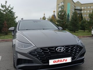 2020 Hyundai Sonata VIII (DN8), серый, 2400000 рублей, вид 3