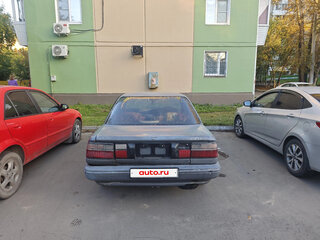 1988 Toyota Corolla VI (E90), серый, 100000 рублей, вид 2