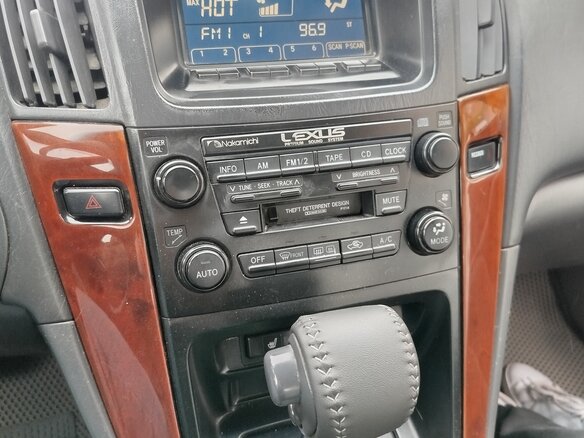 1999 Lexus RX 300 I, серебристый, 660000 рублей - вид 6