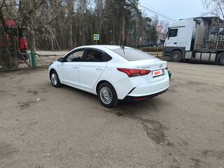 2020 Hyundai Solaris II, белый, 1620000 рублей, вид 3