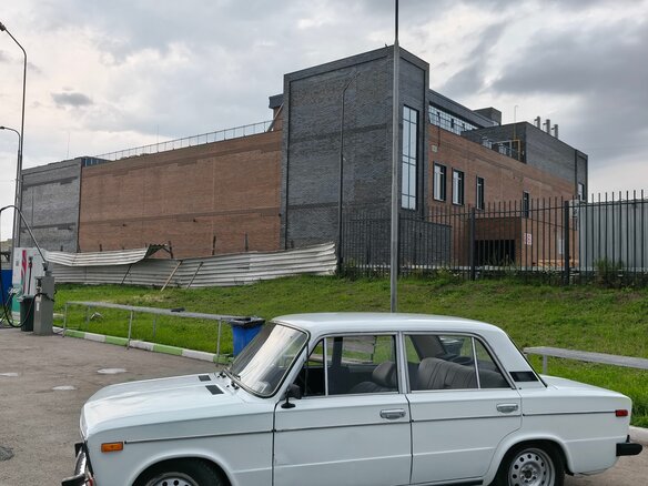 1995 Lada (ВАЗ) 2106, белый, 90000 рублей - вид 4