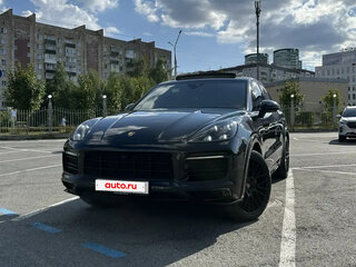 2020 Porsche Cayenne III, чёрный, 6900000 рублей, вид 4