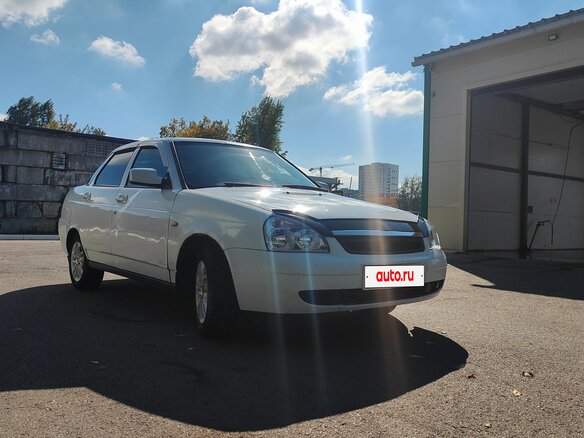 2009 Lada (ВАЗ) Priora I, белый, 200000 рублей - вид 1