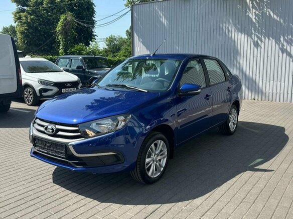 2026 Lada (ВАЗ) Granta I Рестайлинг, синий, 1109000 рублей - вид 2
