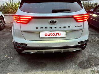 2021 Kia Sportage IV Рестайлинг, белый, 2300000 рублей, вид 5