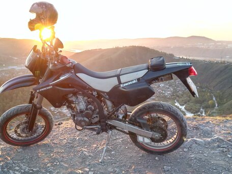 2006 Kawasaki D-tracker 250, чёрный, 299000 рублей, вид 1
