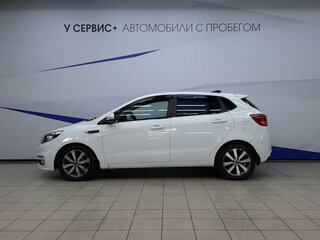 2017 Kia Rio III Рестайлинг, белый, 970000 рублей, вид 2