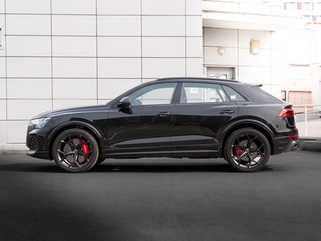 2025 Audi RS Q8 Performance I Рестайлинг, чёрный, 24390000 рублей, вид 2