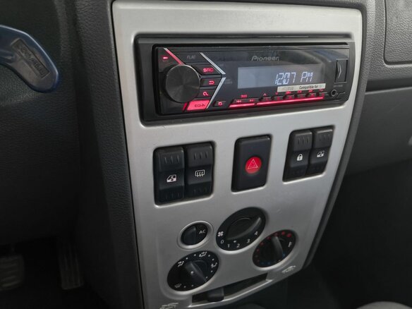 2006 Renault Logan I, синий, 219000 рублей - вид 14