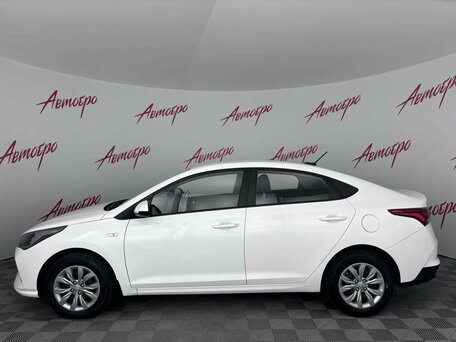2022 Hyundai Solaris II Рестайлинг, белый, 1199000 рублей, вид 2