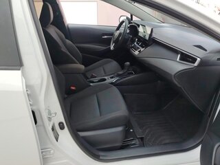 2023 Toyota Levin XII (E210) Рестайлинг, белый, 1300000 рублей, вид 4