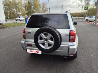 2004 Toyota RAV4 II (XA20) Рестайлинг, серебристый, 740000 рублей, вид 4