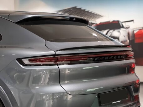 2026 Porsche Cayenne Coupé III Рестайлинг, серый, 16207000 рублей, вид 5