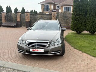 2010 Mercedes-Benz E-Класс 220 IV (W212, S212, C207), коричневый, 2500000 рублей, вид 3