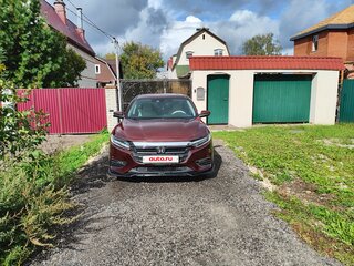 2019 Honda Insight III, красный, 1749000 рублей, вид 4