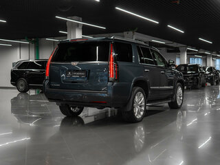 2019 Cadillac Escalade IV, серый, 4500000 рублей, вид 4
