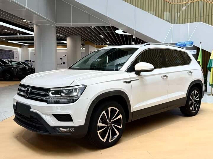 Открыть фотографии: Volkswagen Tharu I
