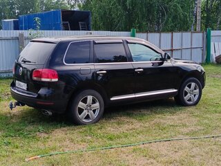 2004 Volkswagen Touareg I, чёрный, 820000 рублей, вид 4