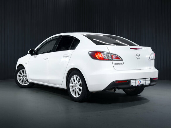 2012 Mazda 3 II (BL) Рестайлинг, белый, 990000 рублей - вид 4