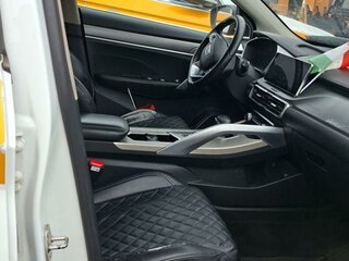 2023 Geely Coolray I, белый, 1029000 рублей, вид 5