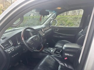 2011 Lexus LX 570 III, серебристый, 3700000 рублей, вид 5