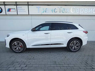 2026 Audi Q5 40 TFSI III (GU), белый, 6300000 рублей, вид 4