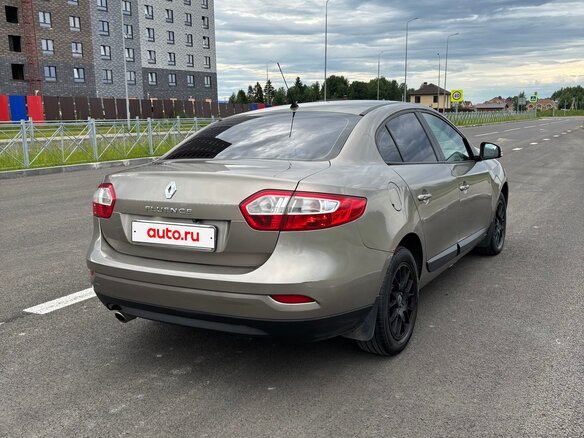 2011 Renault Fluence I, бежевый, 429000 рублей - вид 5