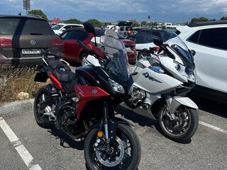 2020 Yamaha MT-09 Tracer (FJ-09), красный, 1000050 рублей, вид 3