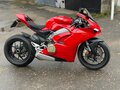 2018 Ducati Panigale V4, красный - вид 2